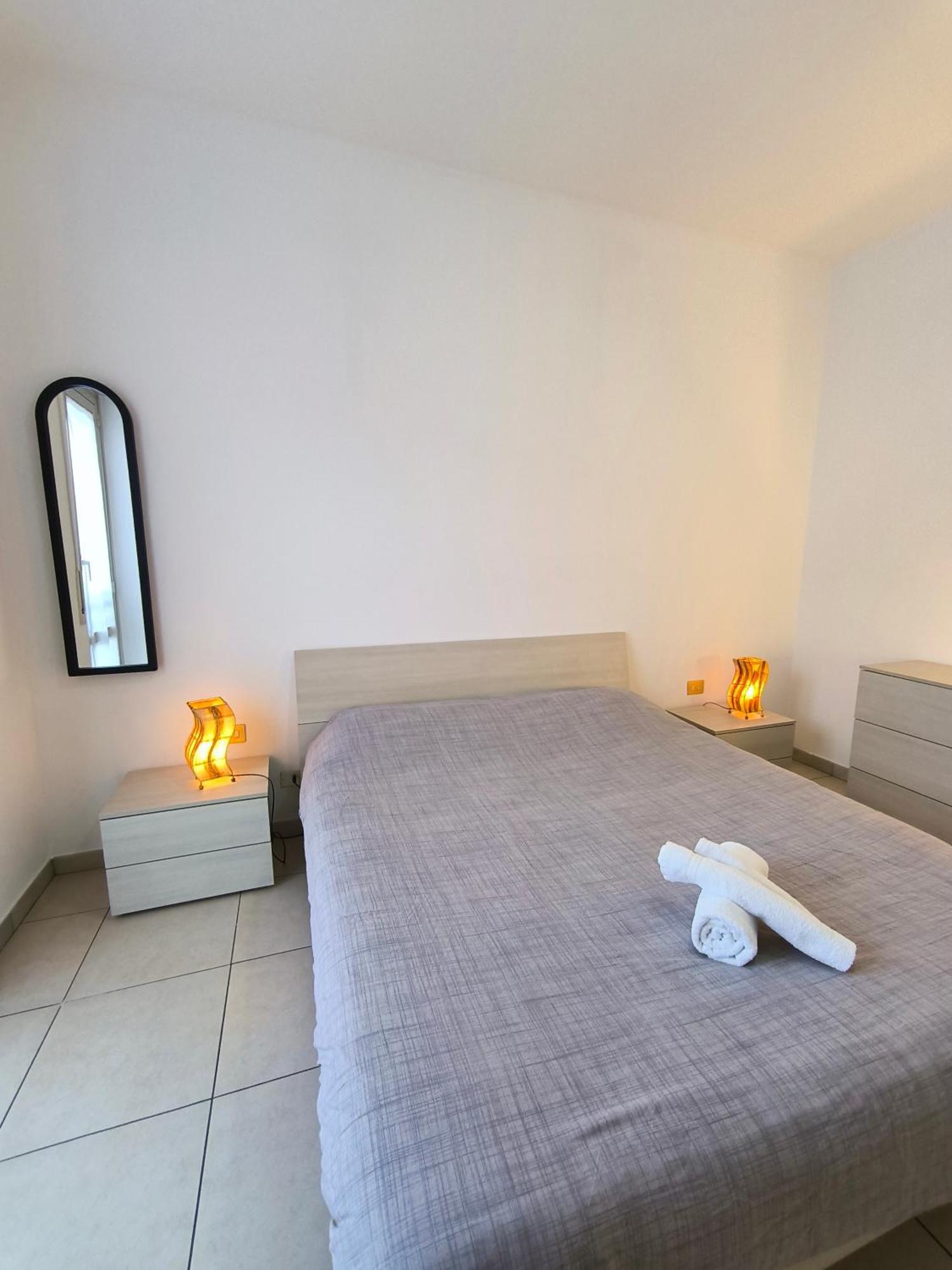 Portello Flat With Balcony Appartement Milaan